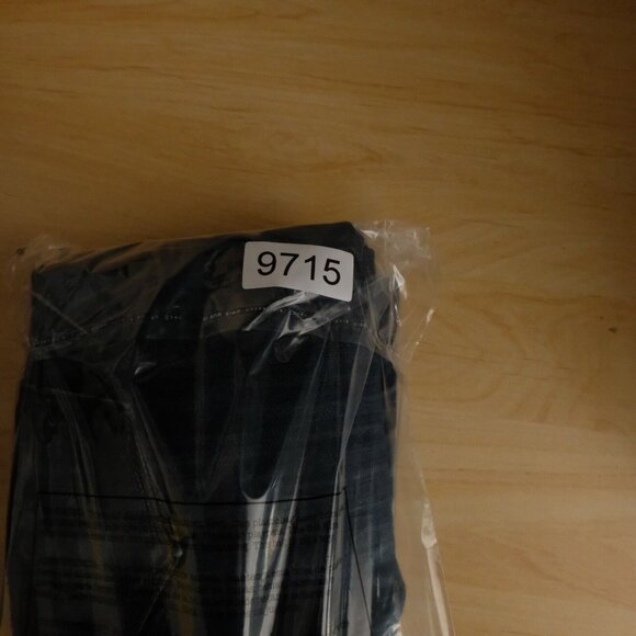 34 Heritage Jeans Mens 32X28 Blue Stone Wash Courage Mid Rise Straight Stretch - Picture 12 of 12